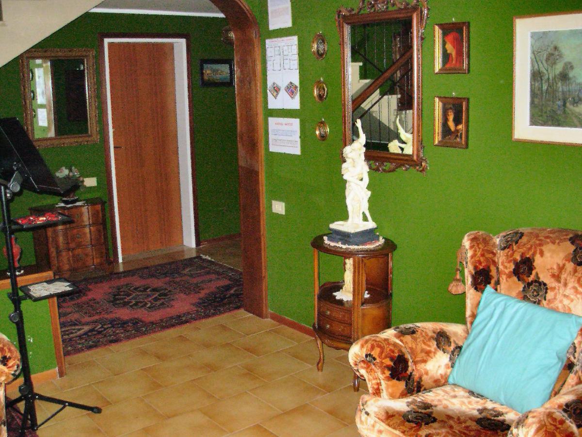 Bed & Breakfast Da Marco Toscolano Maderno Buitenkant foto
